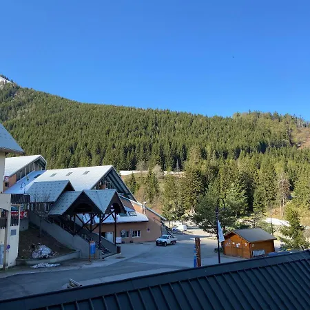 Apartment Poutran 2, 4 Personnes Au Pied Des Pistes Avec Grande Terrasse *