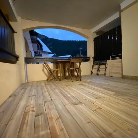 Poutran 2, 4 Personnes Au Pied Des Pistes Avec Grande Terrasse