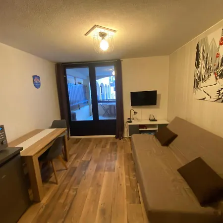 Poutran 2, 4 Personnes Au Pied Des Pistes Avec Grande Terrasse *